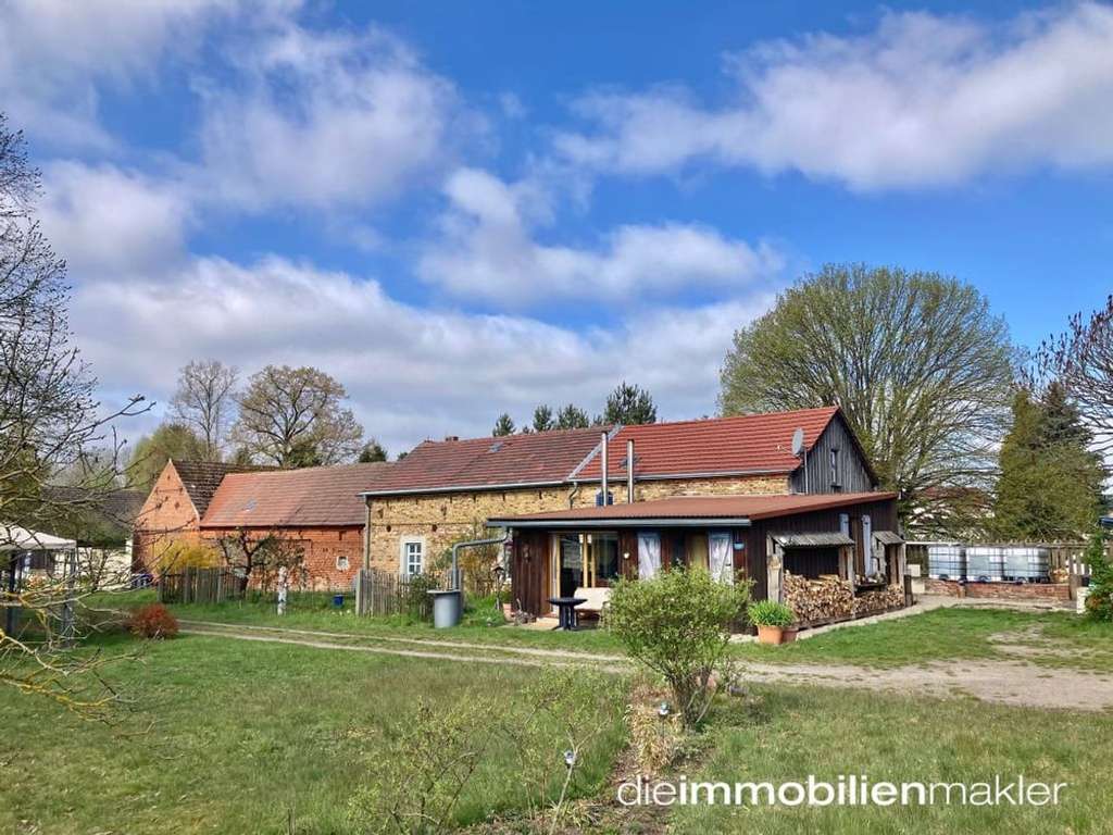 Immobilie in Hohenbucko - Eine Oase der Ruhe - Einzigartiges Wohnerlebnis auf dem Land - Bild 3