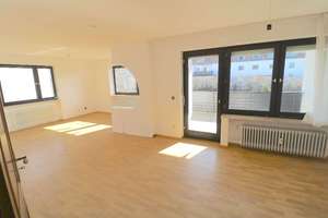 Sehr gepflegtes Einfamilienhaus, 2 Einliegerwohnungen, großes Grundstück und viel Nutzungspotenzial – Die vollständige Adresse der Immobilie erhältst du vom Anbieter., 84149 Velden – Vorschaubild 11