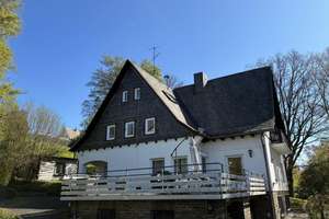 Repräsentative Villa mit Aufzug und Schwimmbad – Die vollständige Adresse der Immobilie erhältst du vom Anbieter., 57078 Geisweid, Siegen – Vorschaubild 10