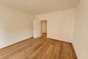 // Ab 01.09.2025 - Einbauküche mit WM - Parkett - Balkon // – Neustädter Straße 30, 4315 Neustadt-Neuschönefeld, Leipzig – Vorschaubild 12