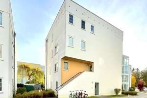 Vermietete 1,5-Zimmer-Wohnung mit Wintergarten - begehrte und ruhige Lage von Berlin-Buckow