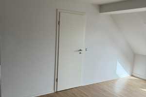 Maisonettewohnung *neu renoviert* – Lessingplatz 8, 9130 Chemnitz – Vorschaubild 4