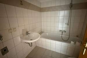 Whg. im 1. OG und 3.OG + Fußbodenheizung + Balkon am Wohnzimmer – Jahnstraße 65, 9126 Lutherviertel, Chemnitz – Vorschaubild 6