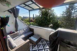 Alltagstaugliche 3-Zimmer-Dachgeschosswohnung mit Balkon in Essen-Bochold