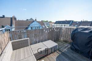 -Über den Dächern von Düsseldorf- Traumhafte Altbauwohnung zzgl. 28 m² Spitzboden – Die vollständige Adresse der Immobilie erhältst du vom Anbieter., 40215 Friedrichstadt, Düsseldorf – Vorschaubild 17