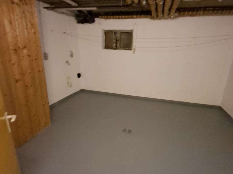 Waschen UG Lager Keller