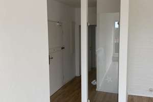 Individuelle 3-Zimmer-Wohnung mit großer Dachterrasse im 5. Obergeschoss – 40470 Mörsenbroich, Düsseldorf – Vorschaubild 3