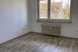 Schöne, renovierte 2-Zimmer-Wohnung mit Loggia! – Atterstr. 126, 49090 Eversburg, Osnabrück – Vorschaubild 8