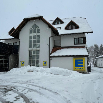 Attraktives Mehrfamilienhaus mit 12 Einheiten und ca. 729 m² Wohnfläche-Kapitalanlage in Schluchsee