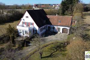 Geräumiges Einfamilienhaus am Ortsrand auf großzügigem Grundstück – Die vollständige Adresse der Immobilie erhältst du vom Anbieter., 91617 Oberdachstetten – Vorschaubild 1