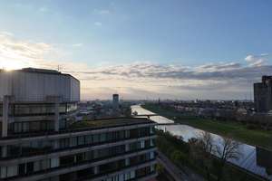 Stilvoll renovierte 2-Zimmer-Wohnung mit Panoramablick & neuer Einbauküche – Collinistr. 5, 68161 Schwetzingerstadt/Oststadt, Mannheim – Vorschaubild 9