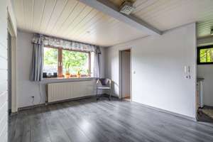 Einfamilienhaus mit zwei zusätzlichen Appartements und Außenpool in Oldenburg, Objekt-Nr.: 7701 – Die vollständige Adresse der Immobilie erhältst du vom Anbieter., 26127 Alexandersfeld, Oldenburg (Oldenburg) – Vorschaubild 47