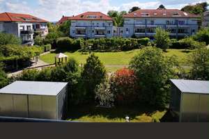 Zentrumsnahe 3-Zimmer-Wohnung mit Balkon & großer Dachterrasse  in unmittelbarer Nähe zum Salonwald