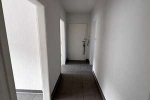 Modernisierte 2-Zimmer-Dachgeschosswohnung in Duisburg – Fischerstrasse 65, 47055 Wanheimerort, Duisburg – Vorschaubild 12