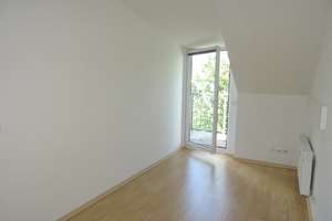 Moderne DG-Whg : 3 Zimmer + Balkon + Schickes Wannenbad – Wartburgstr. 14, 9126 Bernsdorf, Chemnitz – Vorschaubild 15