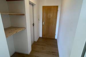 Frisch renovierte 1-Zimmer-Wohnung in Neu-Ulm/Pfuhl mit Münsterblick – Fliederweg 11, 89233 Neu-Ulm – Vorschaubild 6
