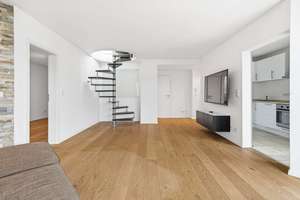 Property thumbnail 11