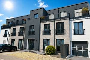 Haus im Haus., eig. Eingang, Gesamtfläche 255,9 m² 5 Zi, 27m² Terrasse, Balkon, 2x TG-StPl, Keller – Die vollständige Adresse der Immobilie erhältst du vom Anbieter., 40221 Hamm, Düsseldorf – Vorschaubild 7