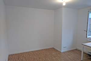 Helle 2-Zimmer-Wohnung mit Küche, Stuttgart – von privat – Einbauküche, Echtholzparkett – Im Degen 36, 70327 Wangen, Stuttgart – Vorschaubild 3