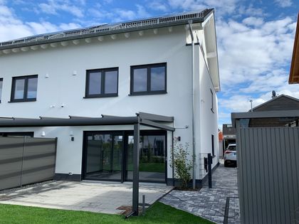 Haus mieten in Rüsselsheim am Main ImmoScout24