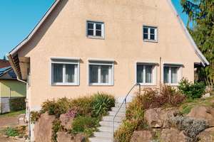 Deißlingen: Wohnen mit Geschichte – Bauernhaus mit Garten & Charme – Die vollständige Adresse der Immobilie erhältst du vom Anbieter., 78652 Deißlingen – Vorschaubild 4