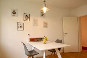 Renovierte helle 2-Zimmer Wohnung mit Blick auf Biebricher Wasserturm // von privat – Feldbergstraße 9, 65187 Biebrich, Wiesbaden – Vorschaubild 13