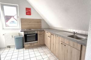 1-Zimmer-Dachgeschosswohnung – inklusive Balkon, ausgebautem Dachboden und Tiefgaragenstellplatz – Die vollständige Adresse der Immobilie erhältst du vom Anbieter., 26135 Osternburg, Oldenburg (Oldenburg) – Vorschaubild 4