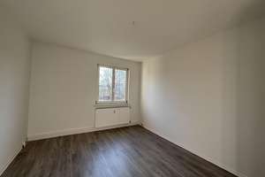 Attraktive 3-Zimmer-Wohnung mit Einbauküche und Loggia in Chemnitz-Hilbersdorf! – Die vollständige Adresse der Immobilie erhältst du vom Anbieter., 9131 Hilbersdorf, Chemnitz – Vorschaubild 8