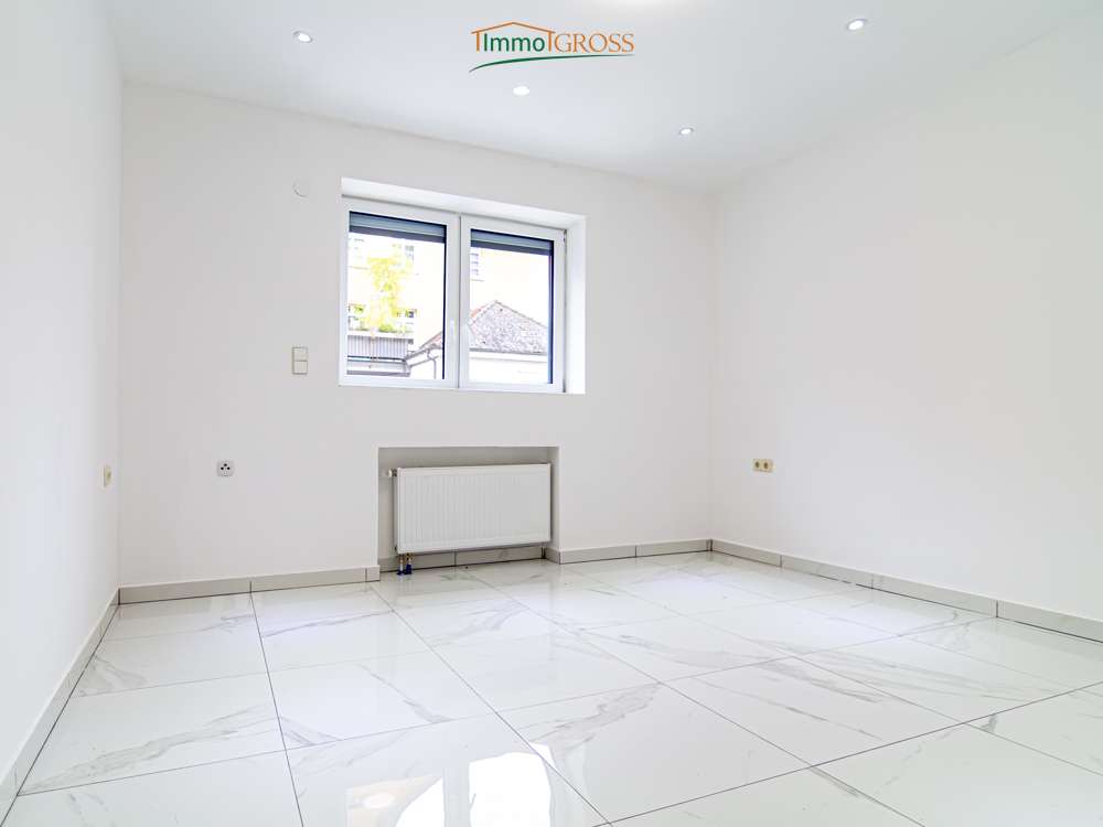 Immobilie in Zell im Wiesental - Kernsanierte Doppelhaushälfte – Wohnen mit Charakter - Bild 0