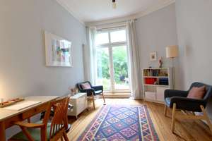 Generalsviertel  |  Rohdiamant im Altbau  |  Erdgeschoss  |  3 Zimmer-ETW  |  kleiner Gartenbereich – Die vollständige Adresse der Immobilie erhältst du vom Anbieter., 20253 Hoheluft-West, Hamburg – Vorschaubild 2