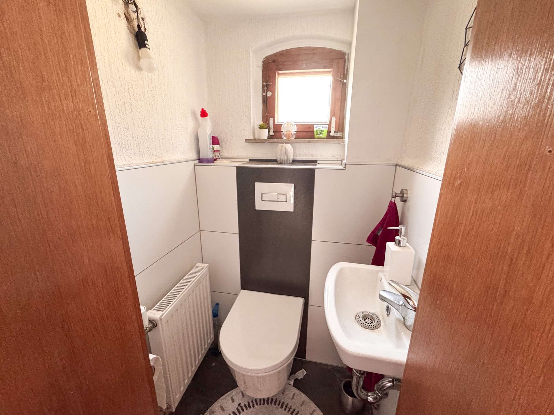 Immobilie in Pausa-Mühltroff - 88,9 m² Wohnfläche voller Charakter – Reihenhaus mit Garten in Pausa - Bild 1