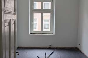 Altbau trifft Neustart – Stilvolle 4-Zimmer-Wohnung mit Stuckdecken, 2 Balkonen & neuer Wärmepumpe – Holsteiner Straße 37, 42107 Elberfeld, Wuppertal – Vorschaubild 10