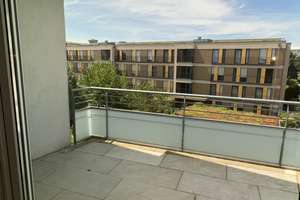 Barrierefrei von Privat Maisonette mit Terrasse und Balkon – Kastanienallee 6, 71638 Ost, Ludwigsburg – Vorschaubild 3