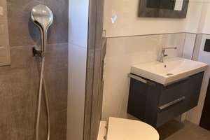Stilvolle 2,5-Zimmer-Wohnung mit hochwertiger Ausstattung und Photovoltaik in Marienthal – Oktaviostraße 104, 22043 Marienthal, Hamburg – Vorschaubild 11