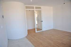 Property thumbnail 16