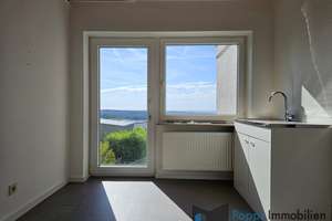 Großes doppelt unterkellertes Einfamilienhaus mit traumhaftem Blick über die Skyline Frankfurts – Die vollständige Adresse der Immobilie erhältst du vom Anbieter., 65779 Kelkheim (Taunus) – Vorschaubild 8