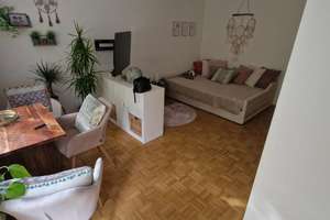 Kompaktes Apartment in Sendling-Westpark: Gut gepflegtes Zuhause mit Balkon – Altdorferstraße 6, 80686 Land in Sonne, München – Vorschaubild 4