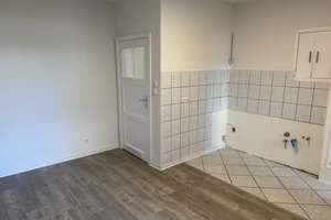 2-Zimmer-Wohnung mit Balkon im EG – Körnerstr. 31, 27576 Lehe, Bremerhaven – Vorschaubild 2