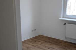Gut geschnittene 3-Zimmer-Wohnung in guter Wohnlage – Riesentrapp 15, 38226 Lebenstedt, Salzgitter – Vorschaubild 1
