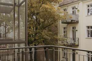 Kernsaniertes Altbaujuwel in Kreuzberg mit 3,35 m Deckenhöhe, zwei Balkonen und Spree vor der Tür – Die vollständige Adresse der Immobilie erhältst du vom Anbieter., 10997 Kreuzberg, Berlin – Vorschaubild 12