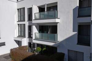 TOP in S-Vaihingen: Moderne 2-Zi.-Wohnung mit Balkon, EBK & Tiefgarage – Die vollständige Adresse der Immobilie erhältst du vom Anbieter., 70563 Vaihingen-Mitte, Stuttgart – Vorschaubild 2