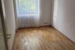 Solides  Reihenhaus in ruhiger Lage  in Meerbusch – Die vollständige Adresse der Immobilie erhältst du vom Anbieter., 40670 Meerbusch – Vorschaubild 9