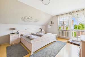 Einfamilienhaus in ruhiger Lage mit schönem Garten! – Günzburg (Kreis) – Vorschaubild 10