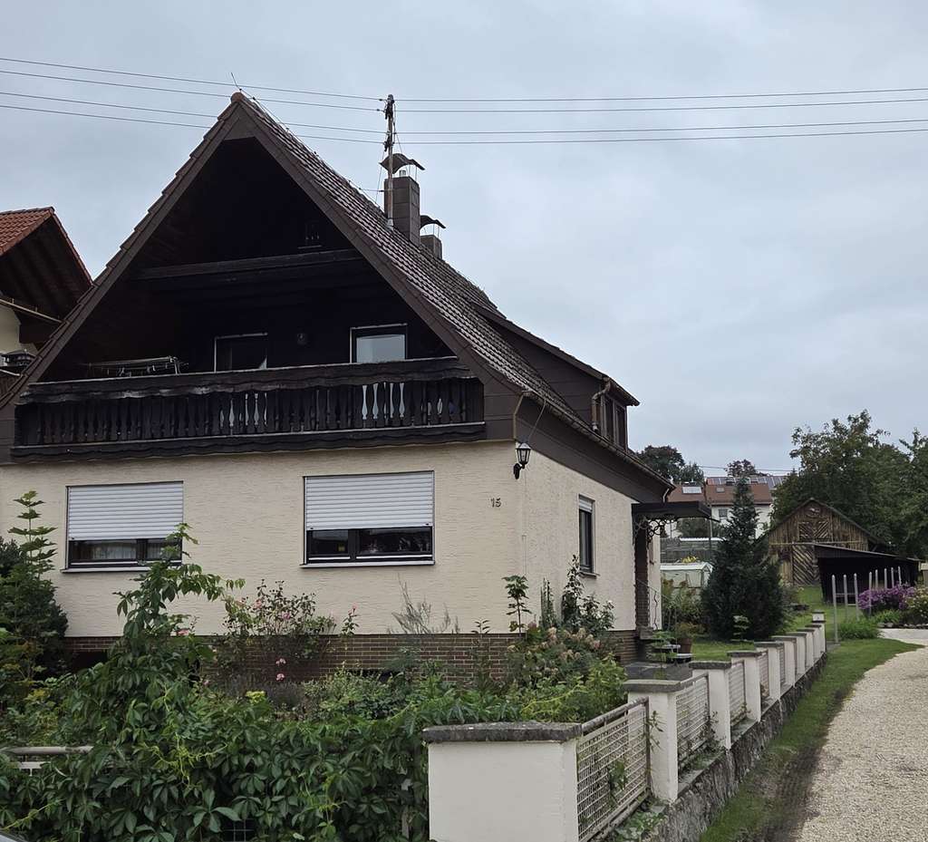 Immobilie in Stimpfach - Viel Platz für Familie & Ideen – Haus mit 1.767 m² Grundstück - Bild 0