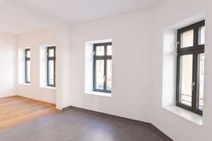 Großzügige 3-Raumwohnung mit Garten und hochwertiger EBK- WE02