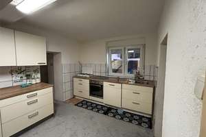 Attraktives Renditeobjekt in Wirges – Vollvermietetes Mehrfamilienhaus mit Halle und Garage – Die vollständige Adresse der Immobilie erhältst du vom Anbieter., 56422 Wirges – Vorschaubild 8