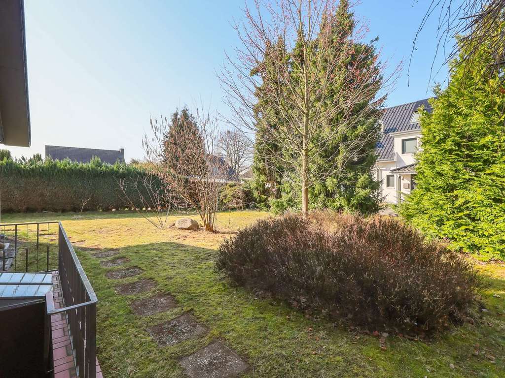 Immobilie in Barsbüttel - Familiengerechtes 5-Zimmer-Einfamilienhaus in schöner Wohnlage!! - Bild 2