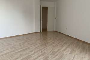 Stillvolle, grosszügig geschnittene und vollständig renovierte Wohnung mit Balkon und Wohnküche – Yorckstraße 1, 40476 Derendorf, Düsseldorf – Vorschaubild 13