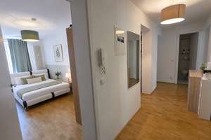 Helle 3-Zimmer-Wohnung mit Südbalkon in zentraler Lage München-Schwabing – Eisenacher Straße 4, 80804 Münchner Freiheit, München – Vorschaubild 5