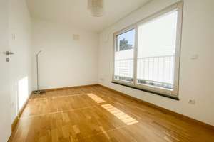 Exklusive Penthouse-Wohnung mit Schwedenofen und 2 Dachterrassen! – Die vollständige Adresse der Immobilie erhältst du vom Anbieter., 81927 Englschalking, München – Vorschaubild 11